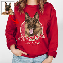 Load image into Gallery viewer, Color Vintage Custom Dog Portrait Gift Gildan Sweatshirt for Dog Moms
